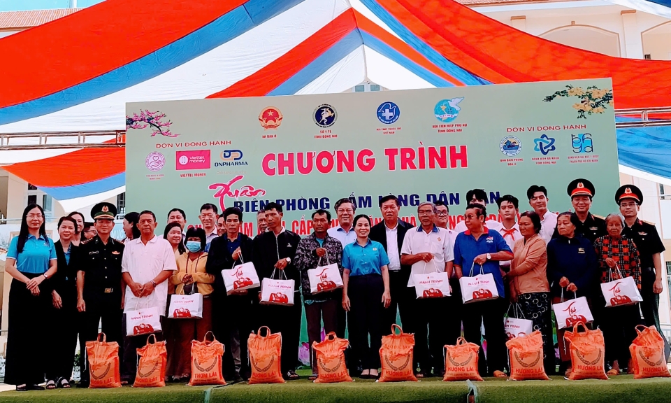 Hội LHPN tỉnh tổ chức nhiều hoạt động chăm lo hội vi&amp;#234;n phụ nữ v&amp;#224; trẻ em trong dịp Tết B&amp;#237;nh Ngọ 2026